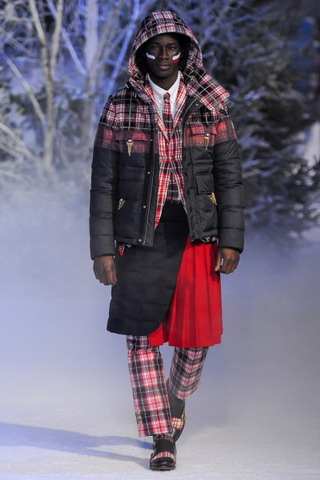 Moncler Gamme Bleu / - 2013-2014
